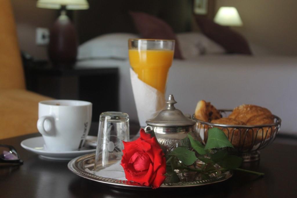 Hotel Cafe Verdi Эль-Джадида Экстерьер фото